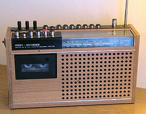 Der Stern-Radiorekorder R160 wurde Holzstern genannt ddr radios