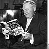 Ludwig Erhard mit seinem Buch