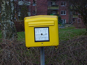 Gelber Briefkasten