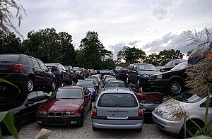 Umweltprämie Autofriedhof