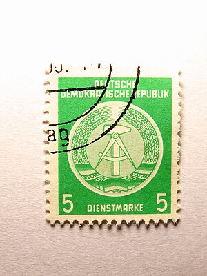 DDR System Wie funktionierte die DDR?