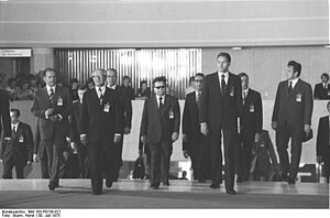 Honecker auf Zick Zack Kurs