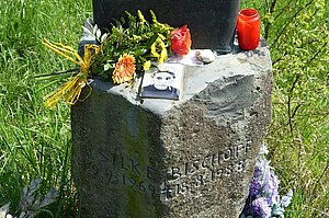 Gedenkskulptur für die Geiselnahme in Gladbeck Banküberfall Gladbeck