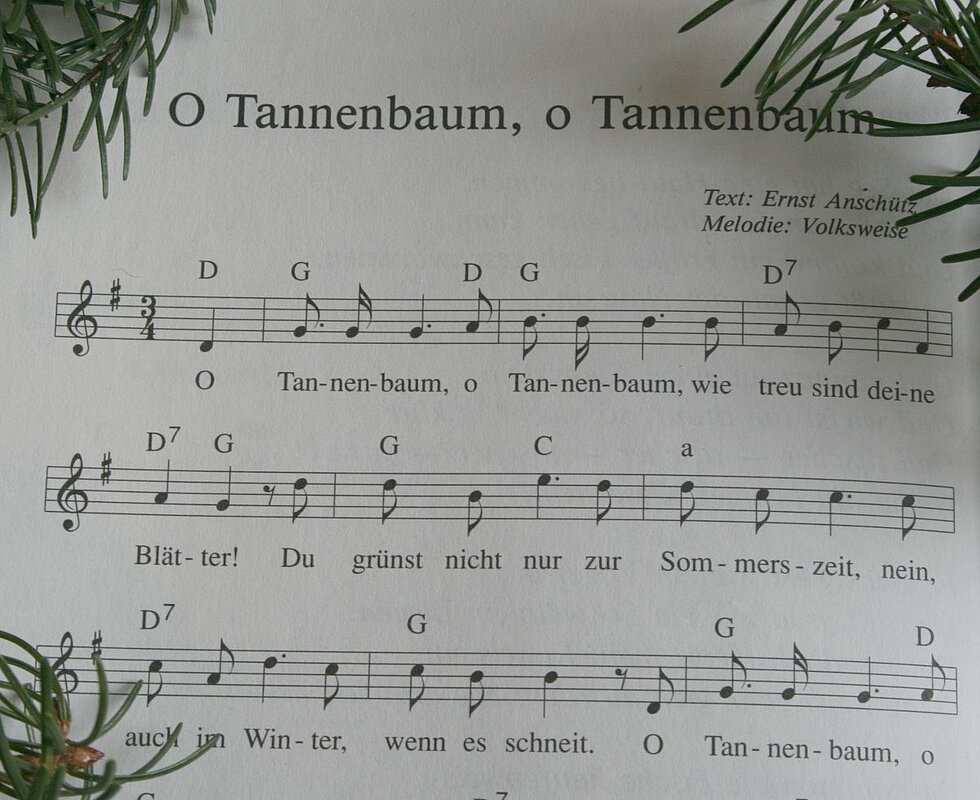 Kinderlieder Tannenbaum 2025 Ebony Lyndel