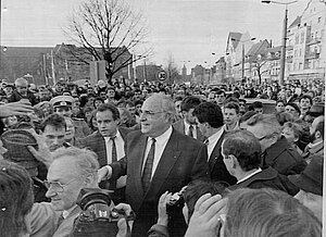 Helmuth Kohl beim Wahlkampf in Erfurt