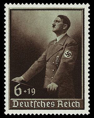Briefmarke mit der Abbildung Adolf Hitlers