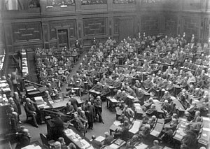 Plenarsitzung im Reichstag 1906