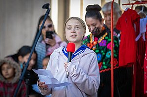 Greta Thunberg bei einer Demonstration in Denver 2019 Thunberg